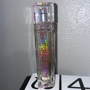 Paris Hilton heiress Perfume